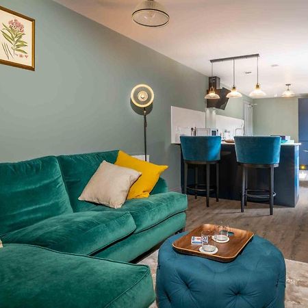 Stylish Modern 1 Bedroom, City Centre Bath Dış mekan fotoğraf